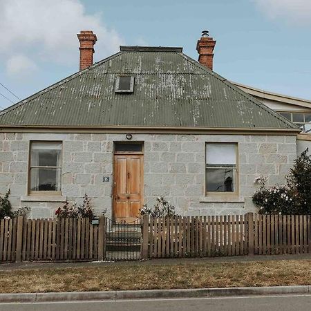 The Shooters Cottage Bellerive I Circa 1830 Exterior photo